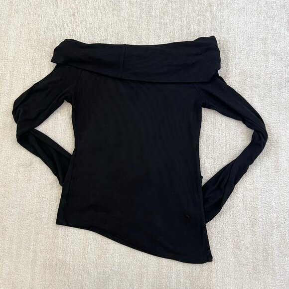 Revolve Lovers & Friends Black Long Sleeve Asymmetrical Ribbed Knit Top M - Picture 4 of 10